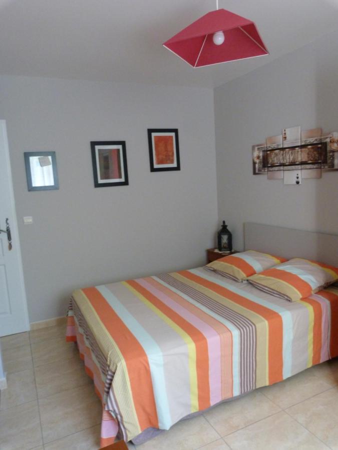 Chez Patrick Roujan Bed & Breakfast Luaran gambar