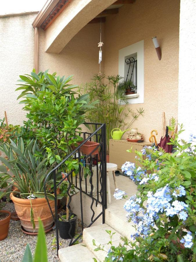 Chez Patrick Roujan Bed & Breakfast Luaran gambar