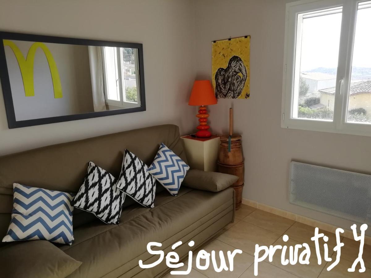 Chez Patrick Roujan Bed & Breakfast Luaran gambar